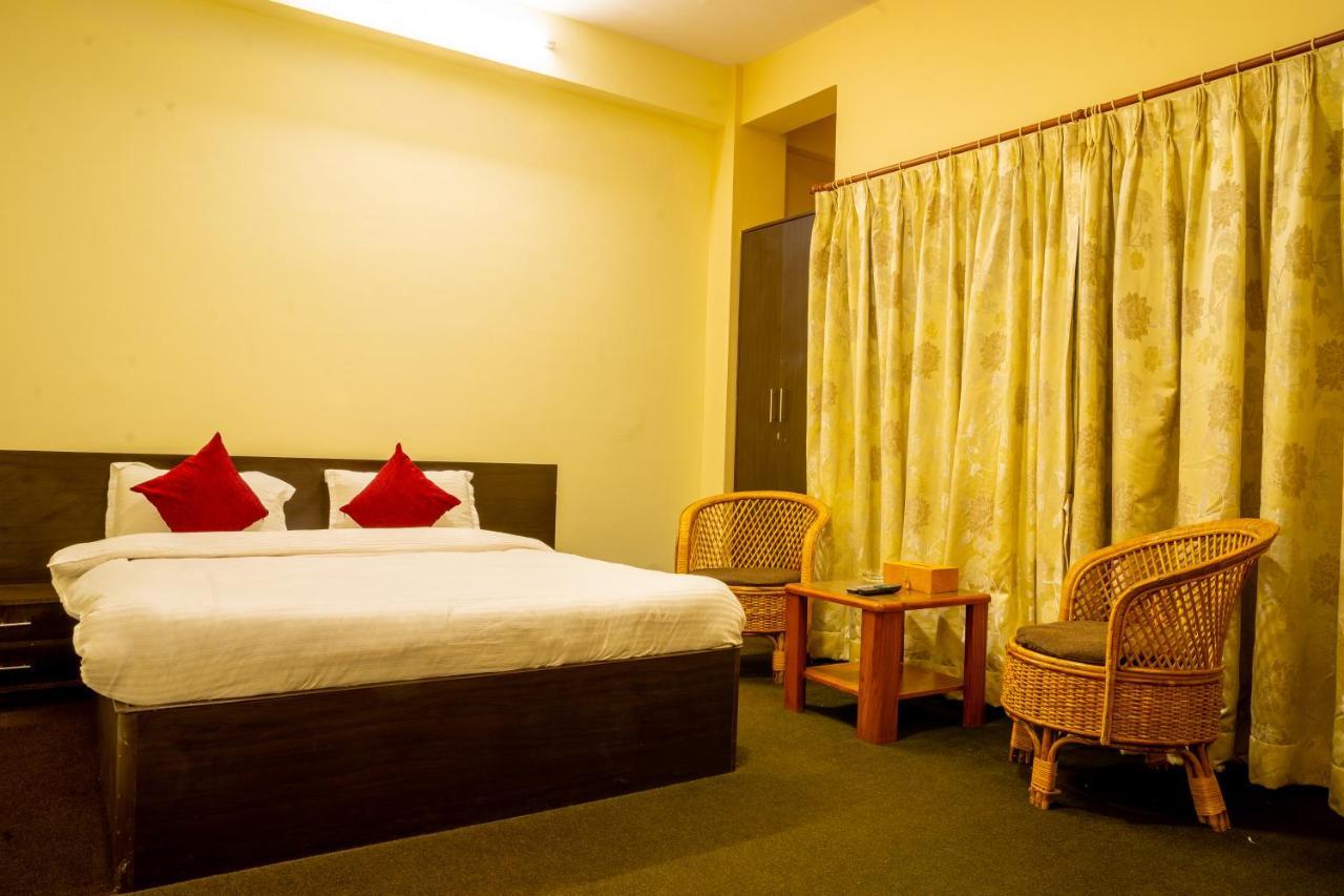 Atlas Serviced Apartments Jawlakhel Esterno foto