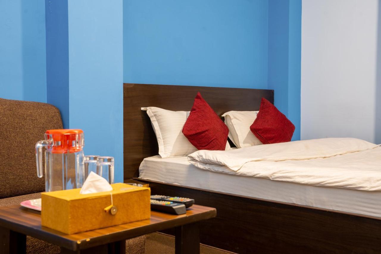 Atlas Serviced Apartments Jawlakhel Esterno foto