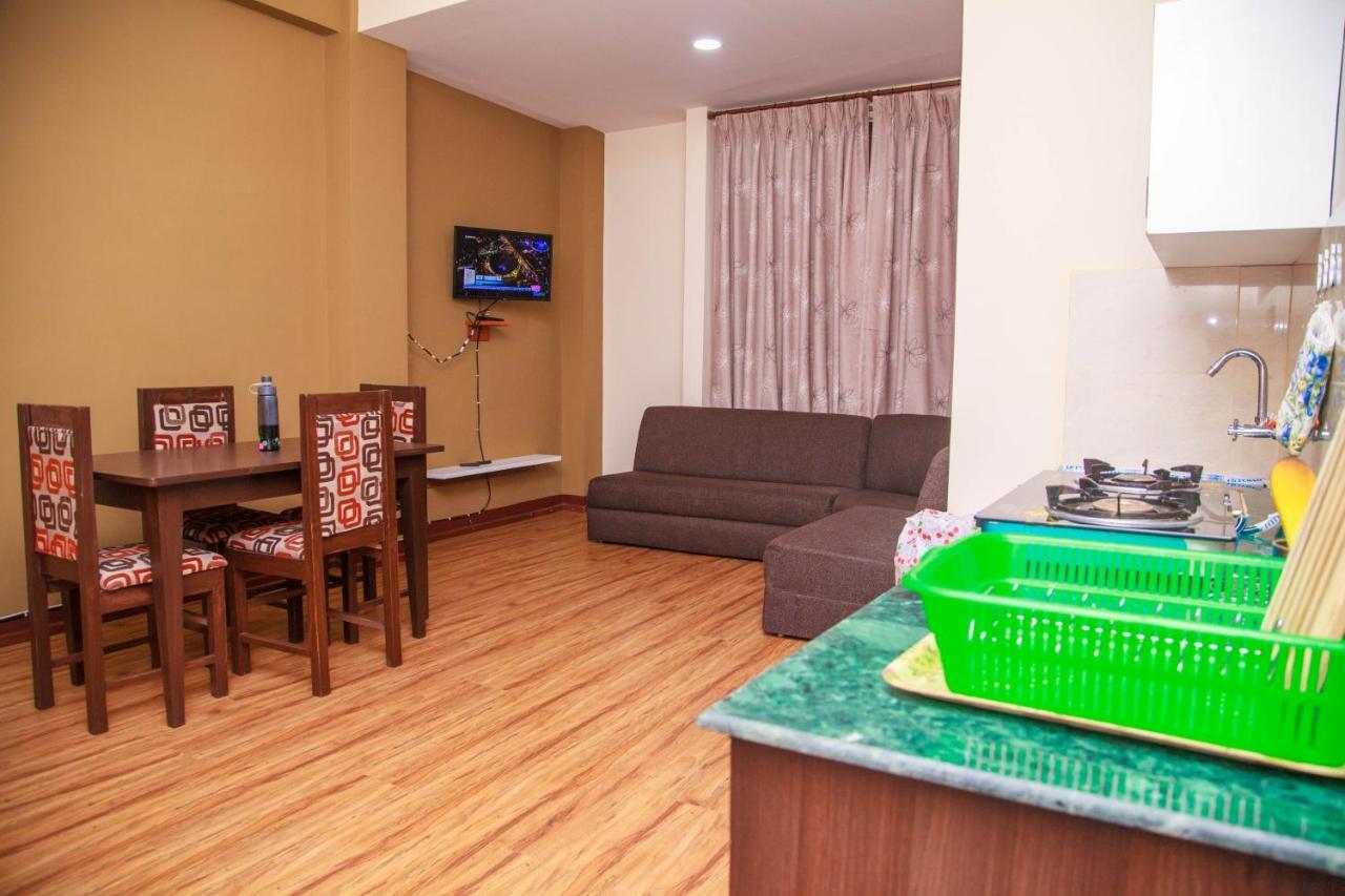 Atlas Serviced Apartments Jawlakhel Esterno foto